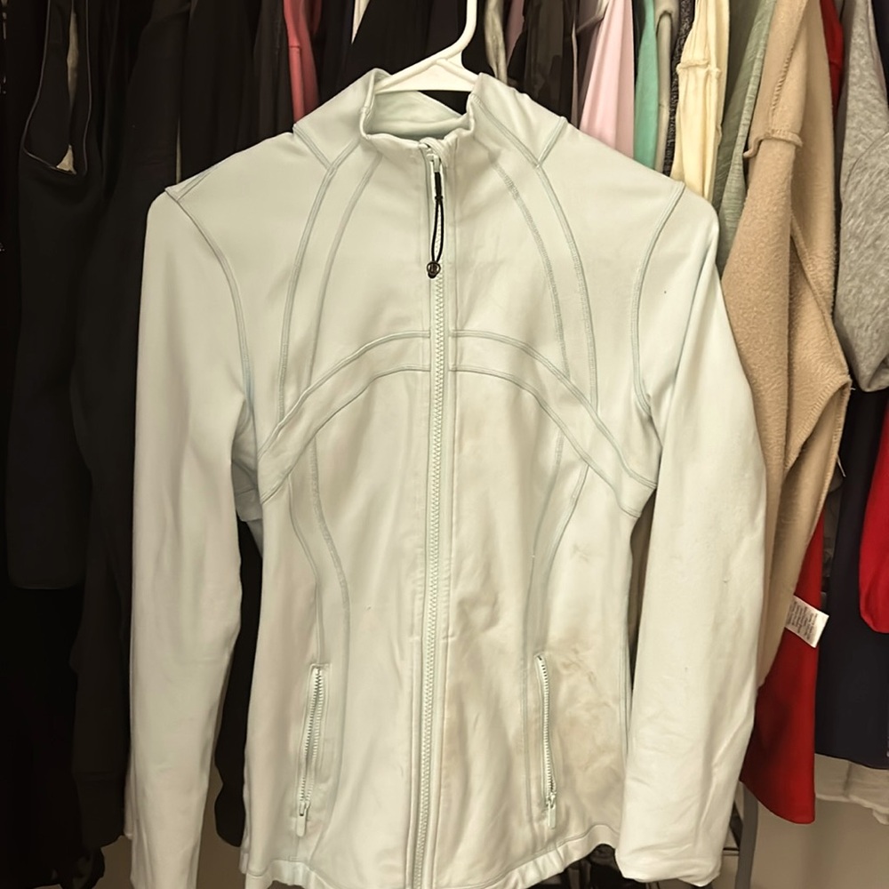 Lululemon define jacket size 6